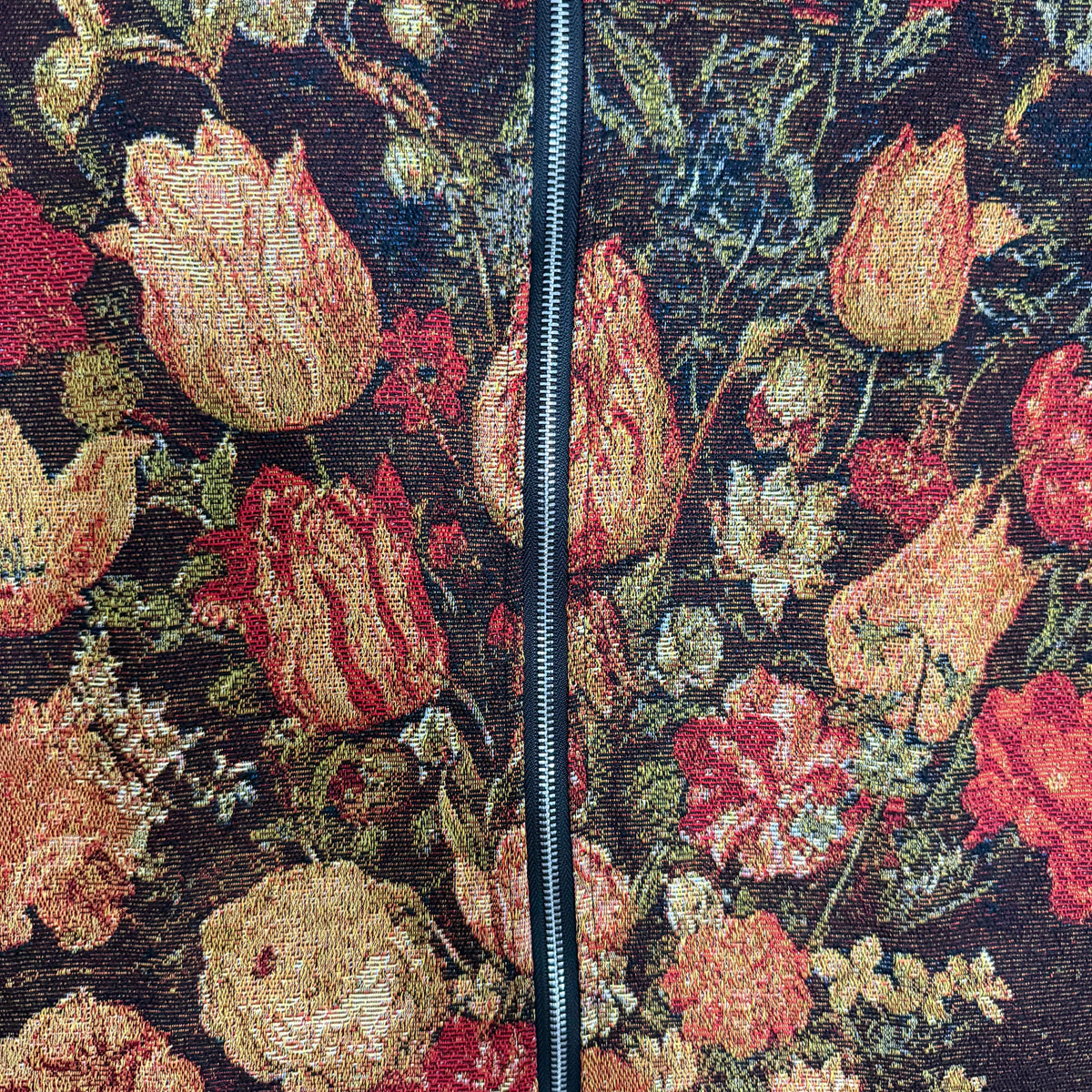 FLOWER V2 TAPESTRY TEE