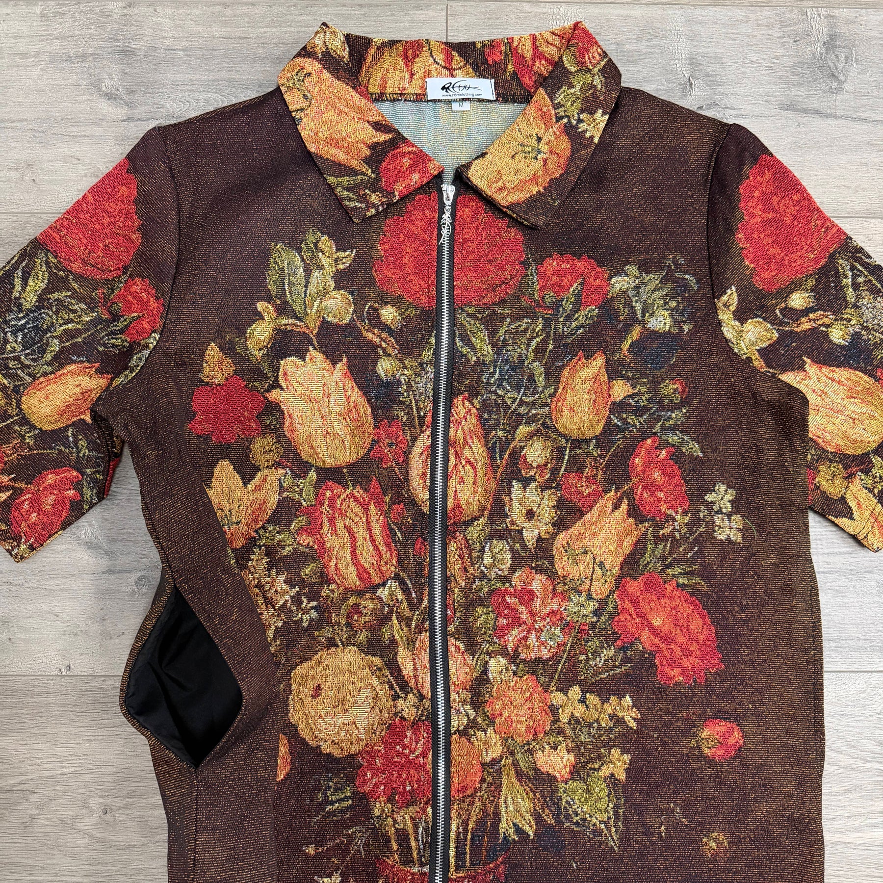 FLOWER V2 TAPESTRY TEE