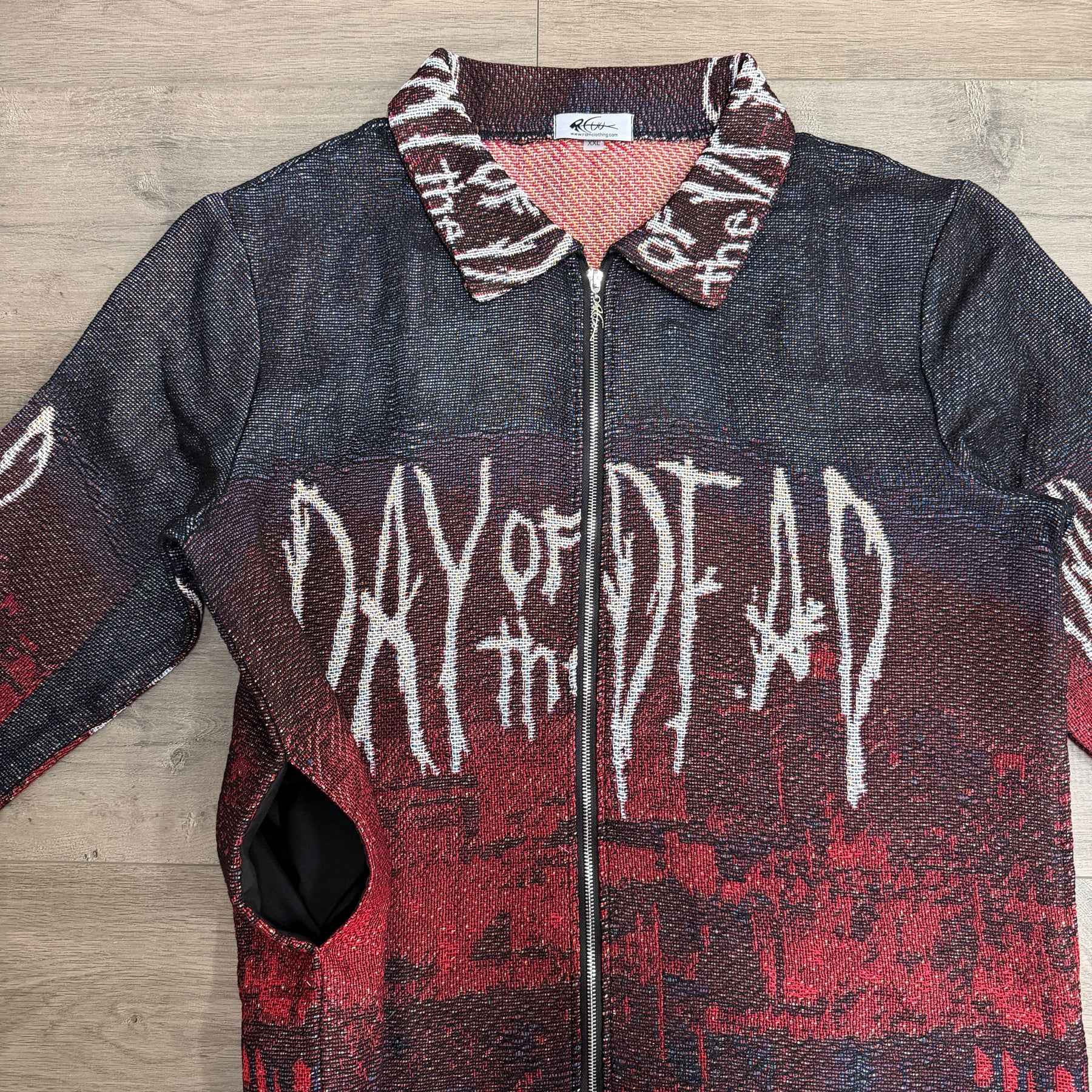DAY OF THE DEAD TAPESTRY TEE