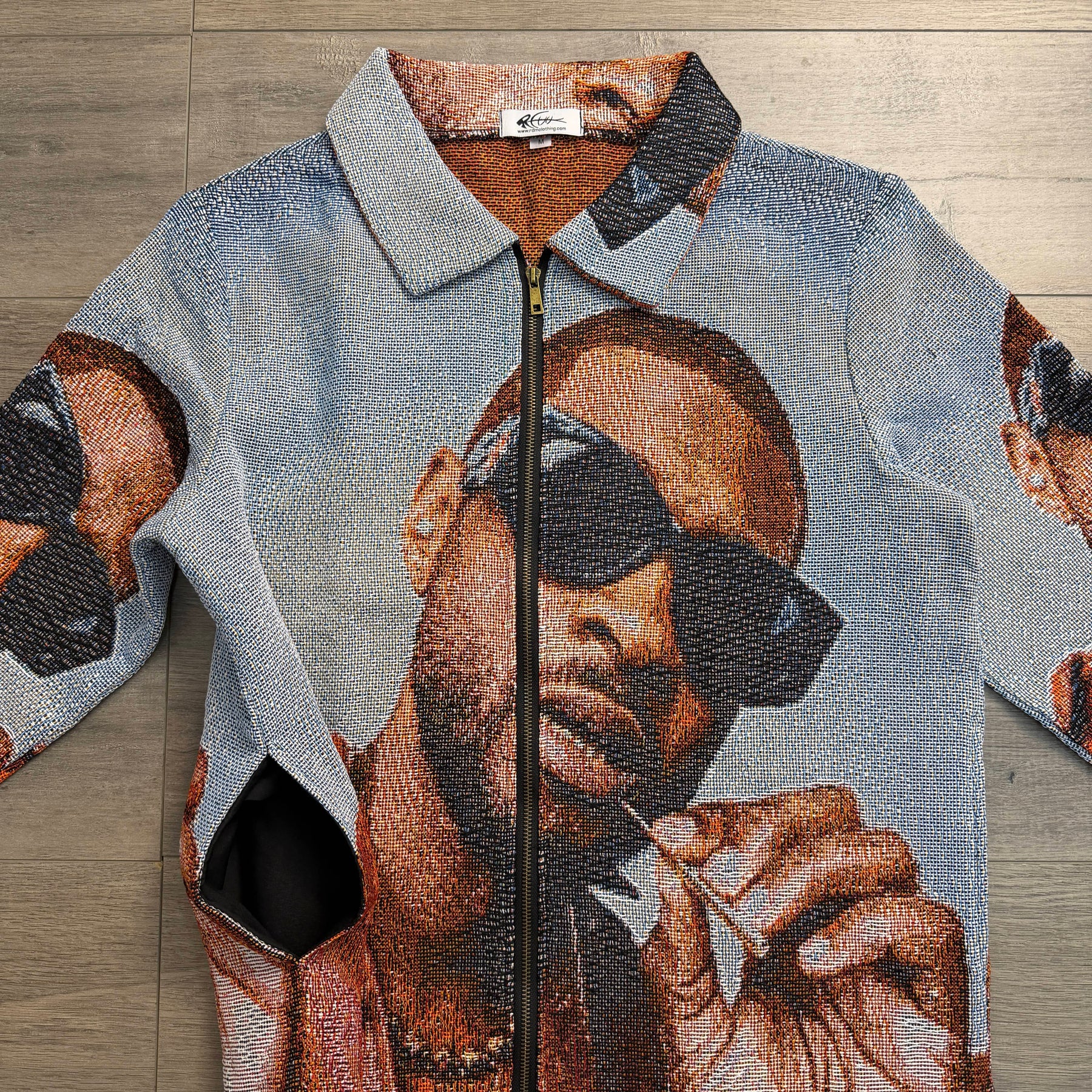 HIP HOP TAPESTRY TEE